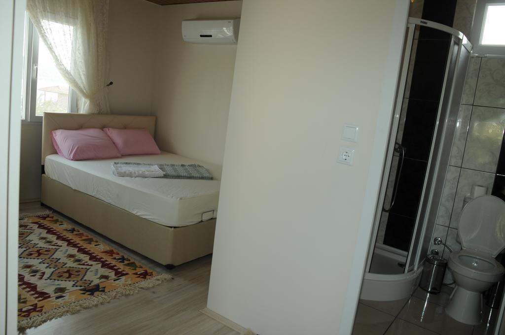 Likya Pansiyon Kaleucagız Habitación foto